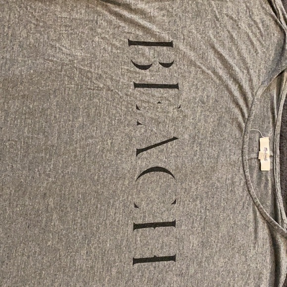 Grey graphic “beach” tee - Picture 2 of 3